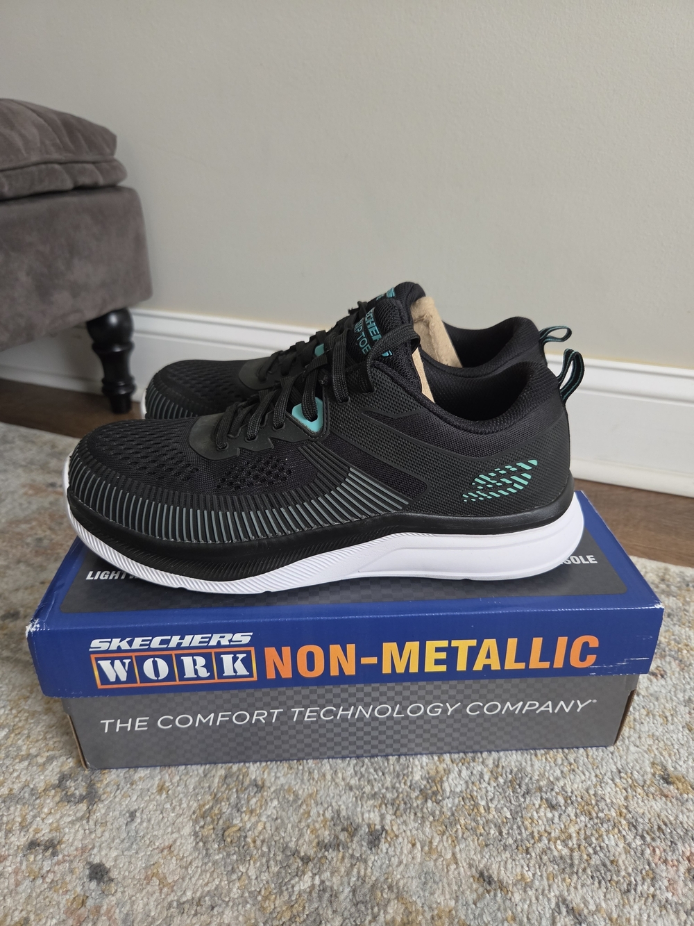 Mens Skechers Steel Toe Shoes Size 10.5